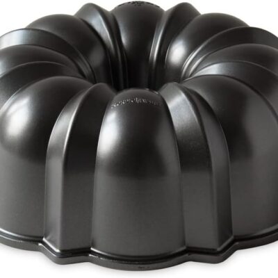 Nordic Ware Original Bundt Pan 12-Cup