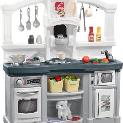 Step2 Fun with Friends Kitchen Playset
